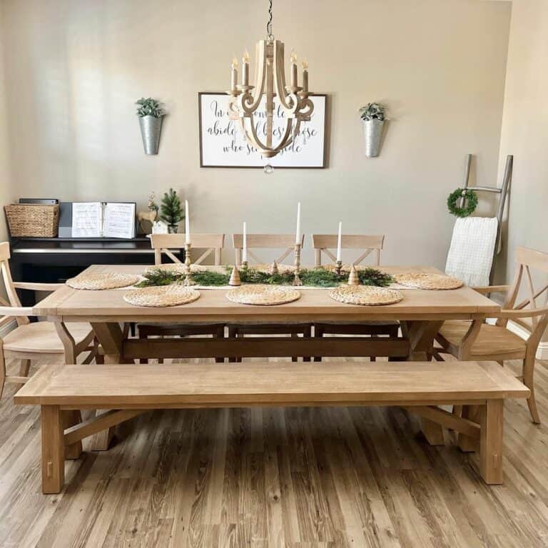 Simple Scandinavian Holiday Table