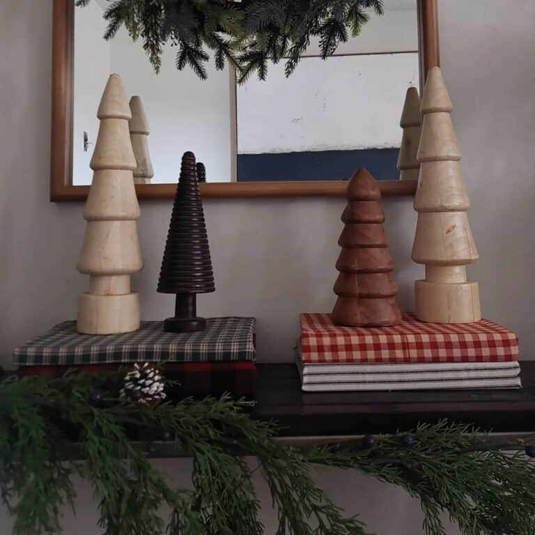 Tree-shaped Minimalist Wooden Ornaments