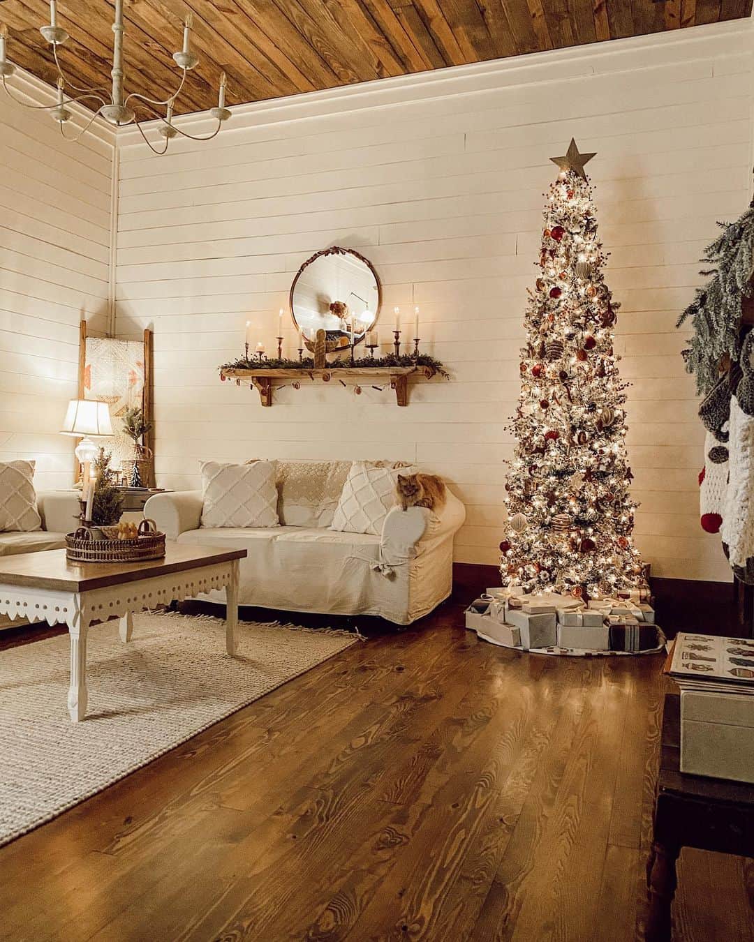 Vintage White Christmas Aesthetic for Farmhouse Living Room - Soul & Lane