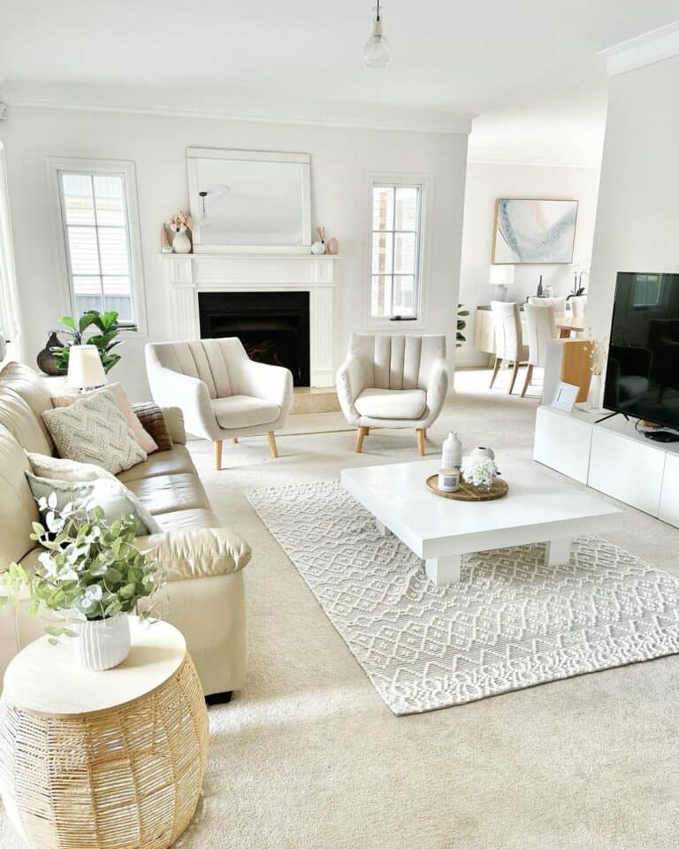 White Living Room Seating Ideas