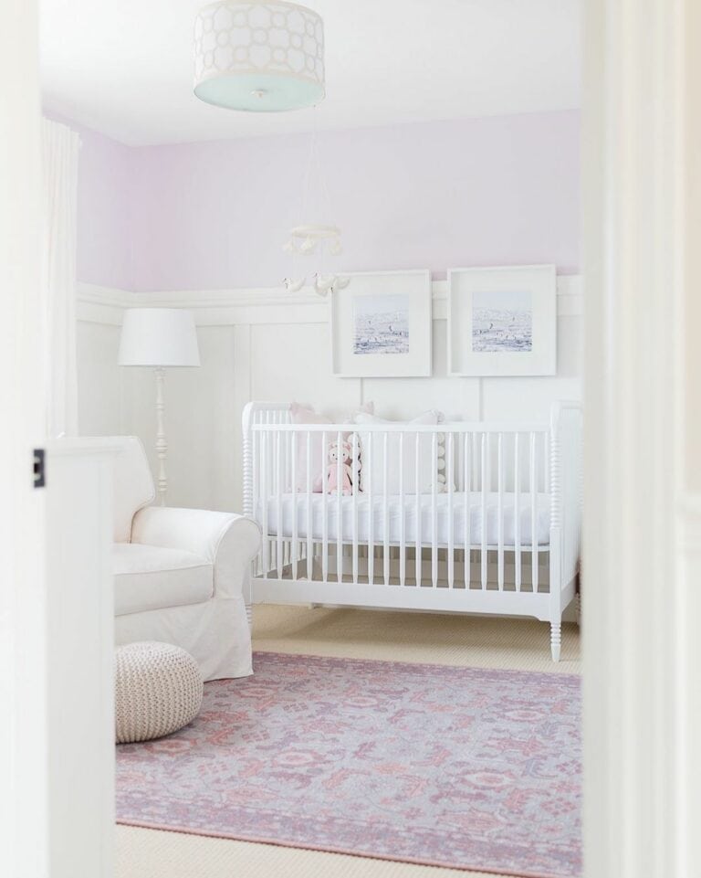 White and Purple Room Ideas