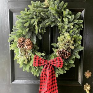 Christmas Wreath With Pinecone and Checkered Bow