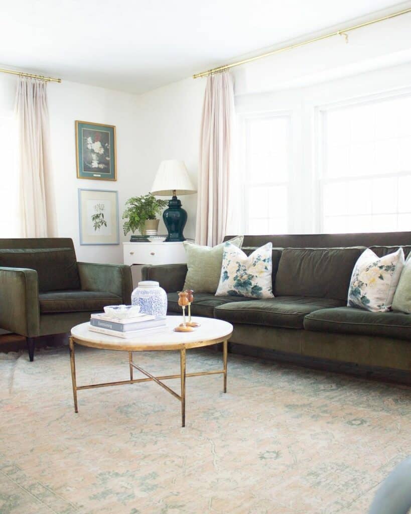 Deep Green Velvet Living Room Furniture
