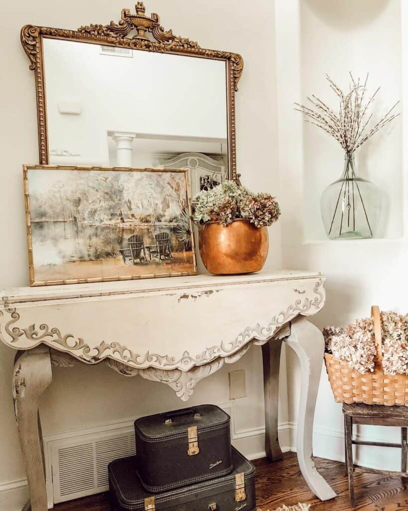 Antiques for an Embellished Appearance