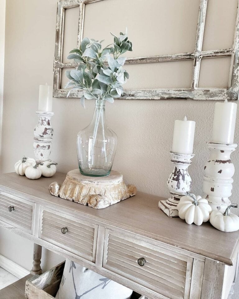 Distressed Paint on Cottage-style Ornaments