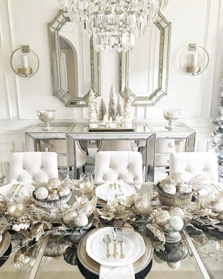 Elegant Dining Room Display