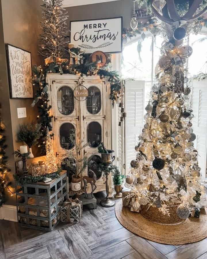 Farmhouse Christmas With a Modern Twist