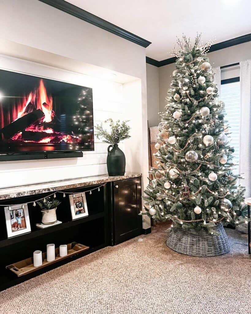 Fireplace Replacement With Eye-catching Tree
