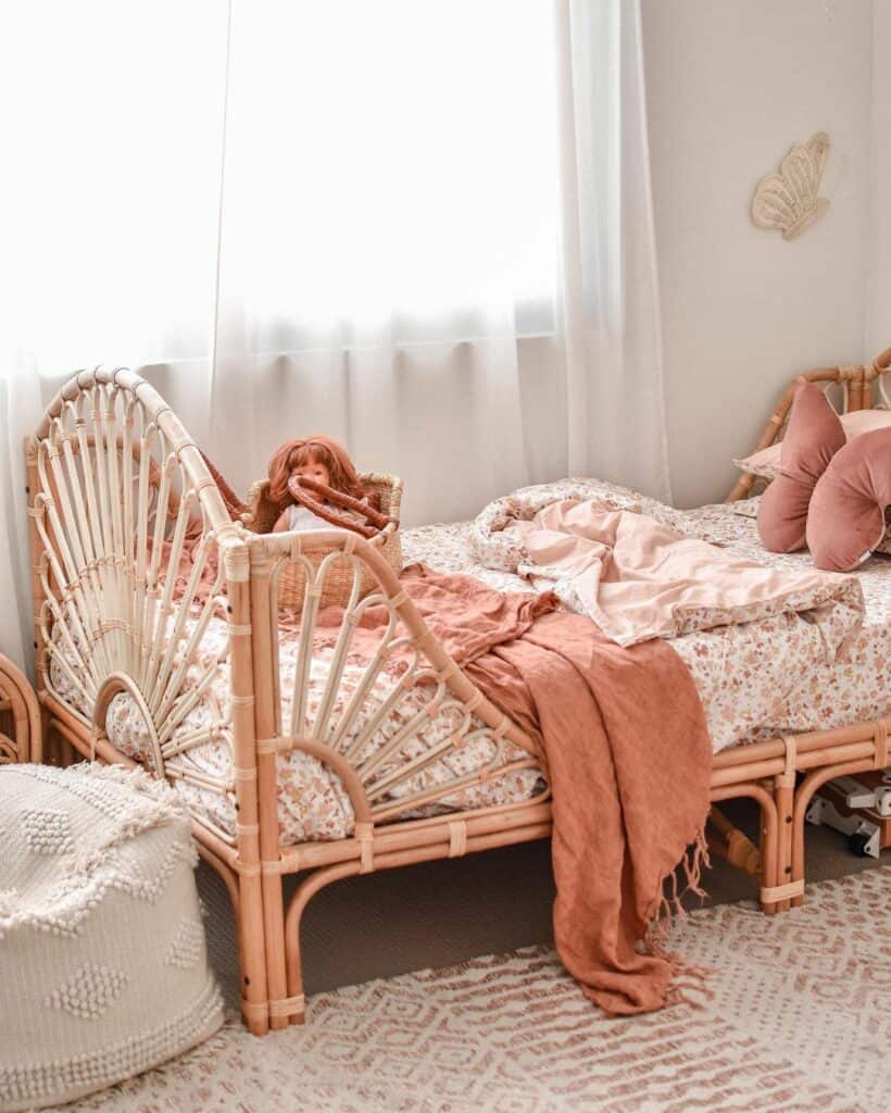 Gentle Rattan Loops Decorate a Bohemian Bed