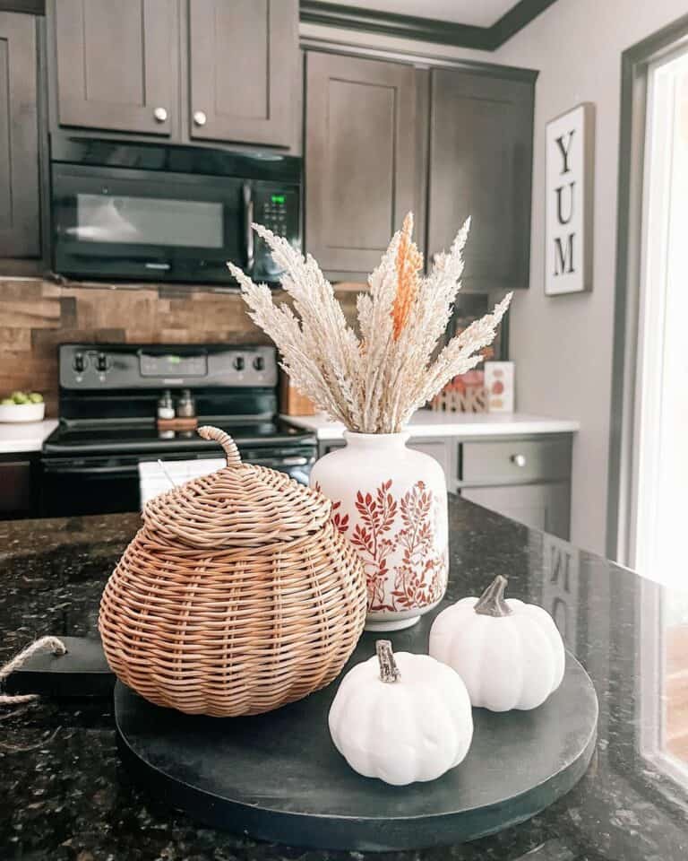Glossy Countertop Hosts a Matte Black Tray