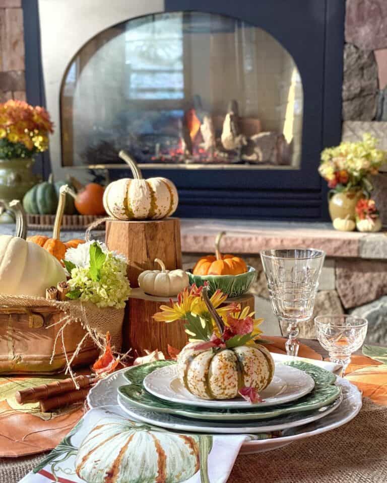 Organic Farmhouse Thanksgiving Table Decor