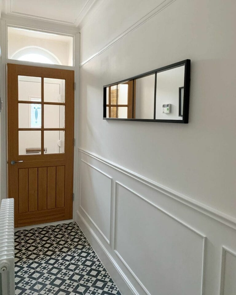 Patterned Floor Tiles Meet Elegant Walls