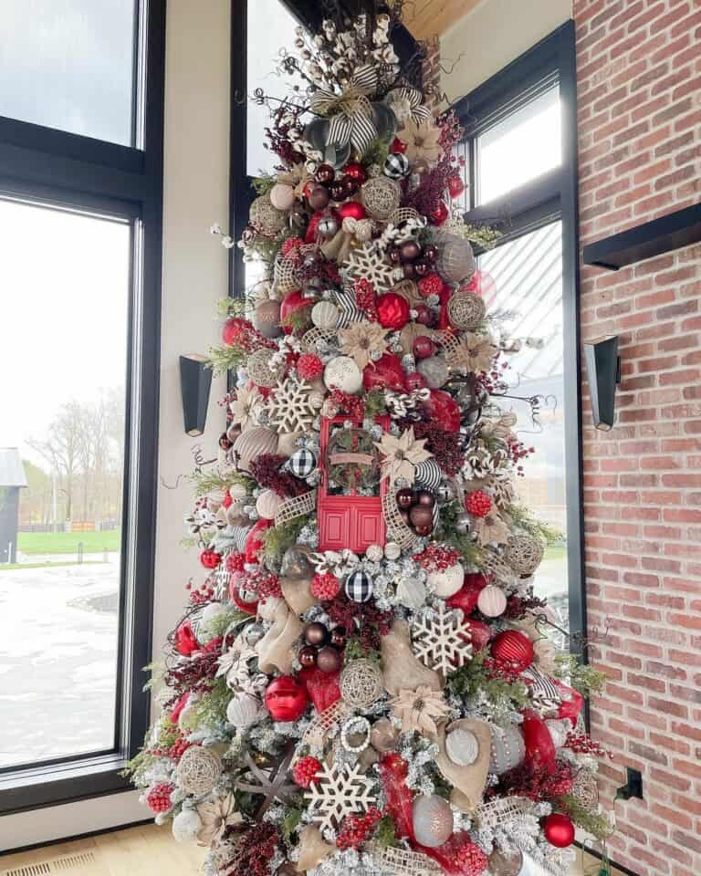Red and White Christmas Display