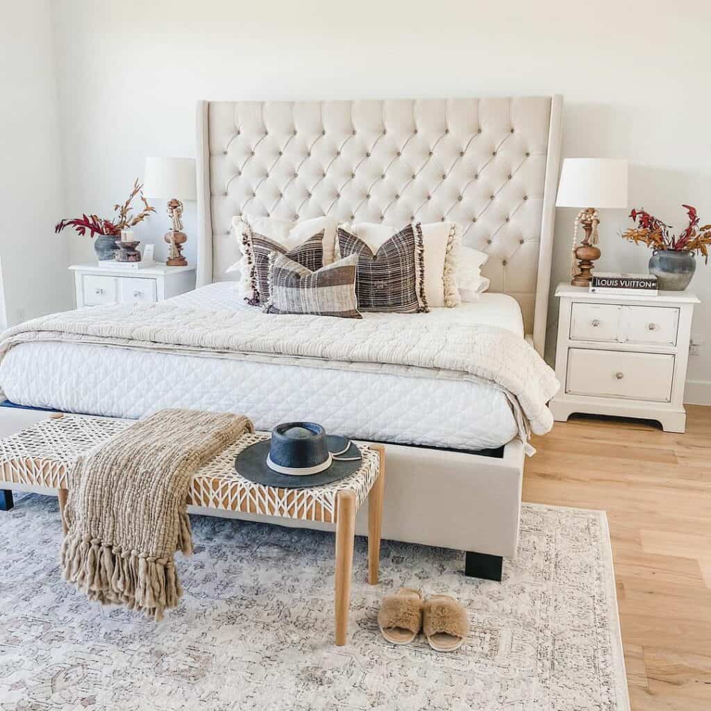 Stylish Bedroom Is Ready for Autumn