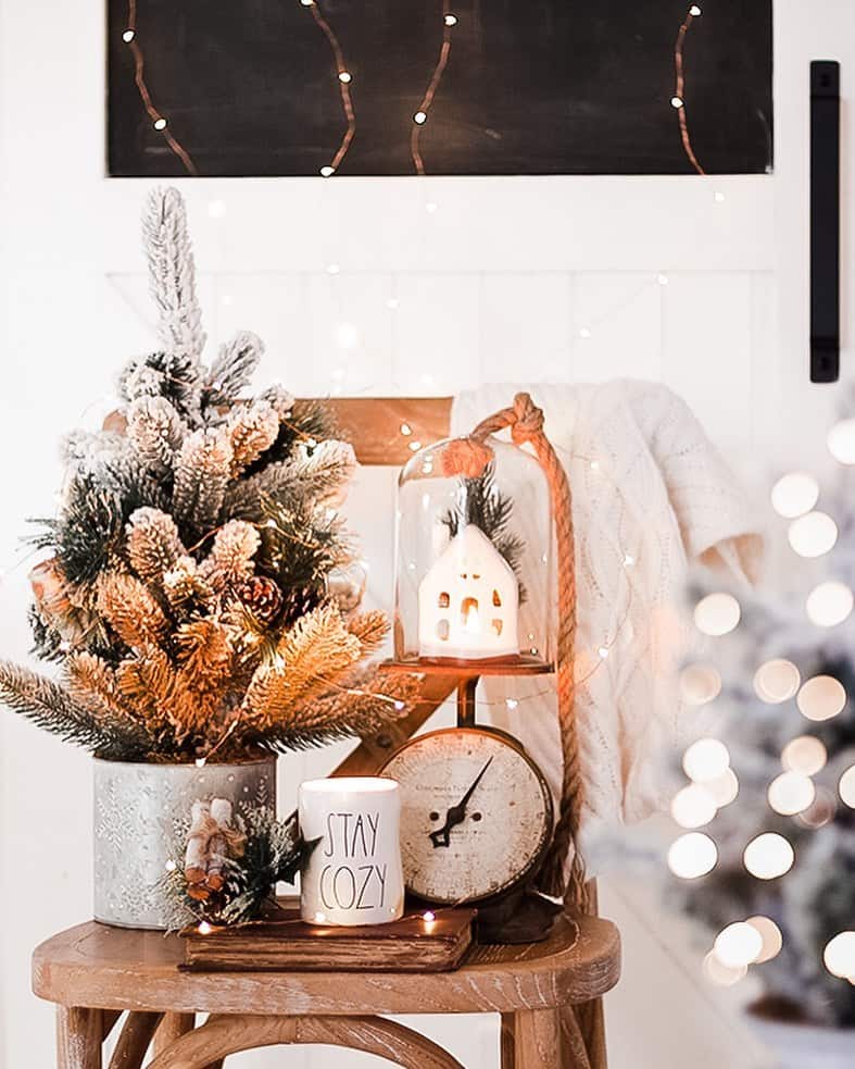 Twinkle Lights and Winter Décor