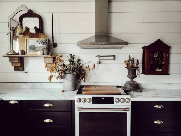 Upper Cabinets Replaced With Wall Décor