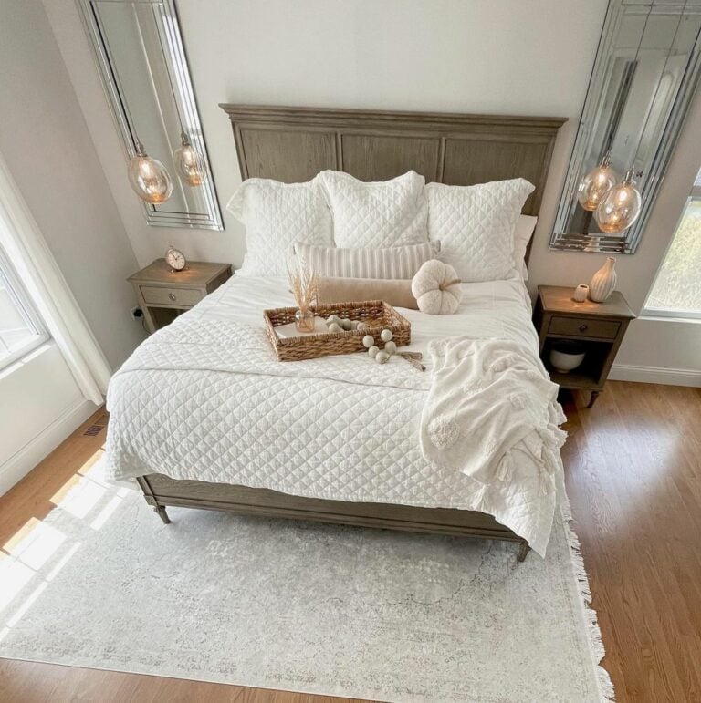 Woven Bed Tray Fall Bedroom Décor Ideas