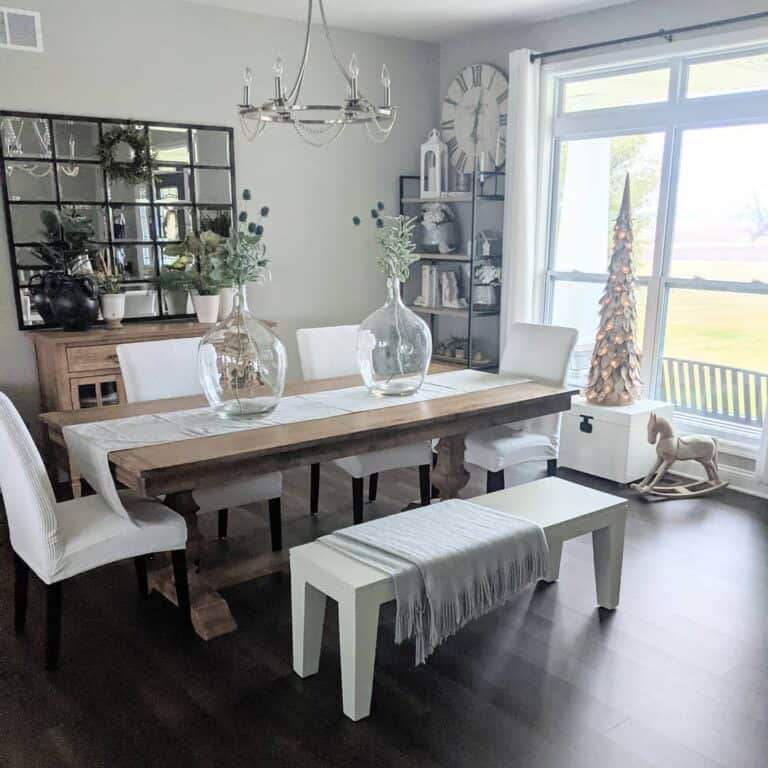 Diverse Seating Options for a Dining Room