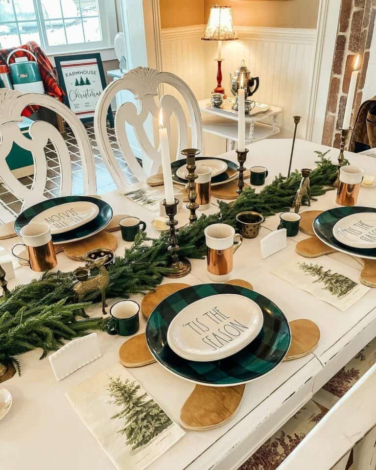 Emerald Green Plates To Accentuate Pine Accents