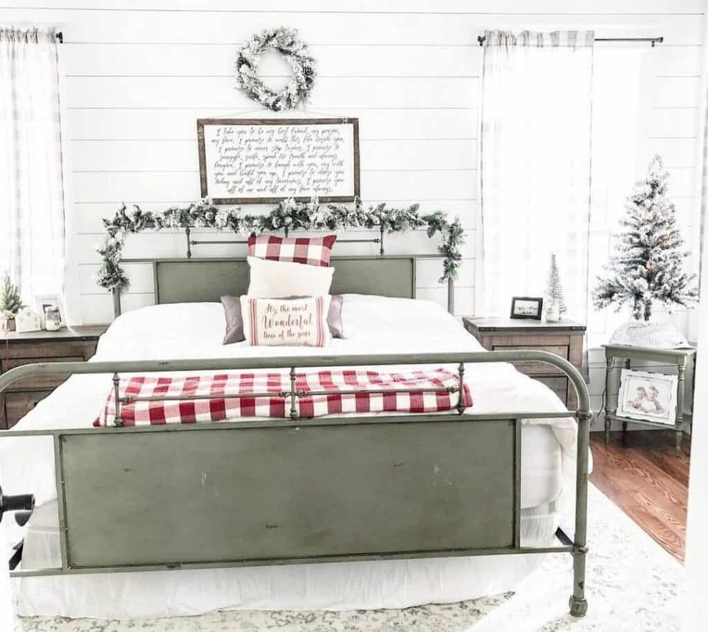 Green and Shiplap Farmhouse Christmas Suite