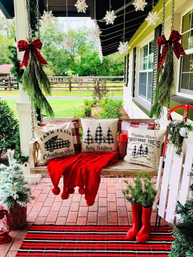 17 Farmhouse Porch Christmas Décor Ideas for a Festive Display Soul
