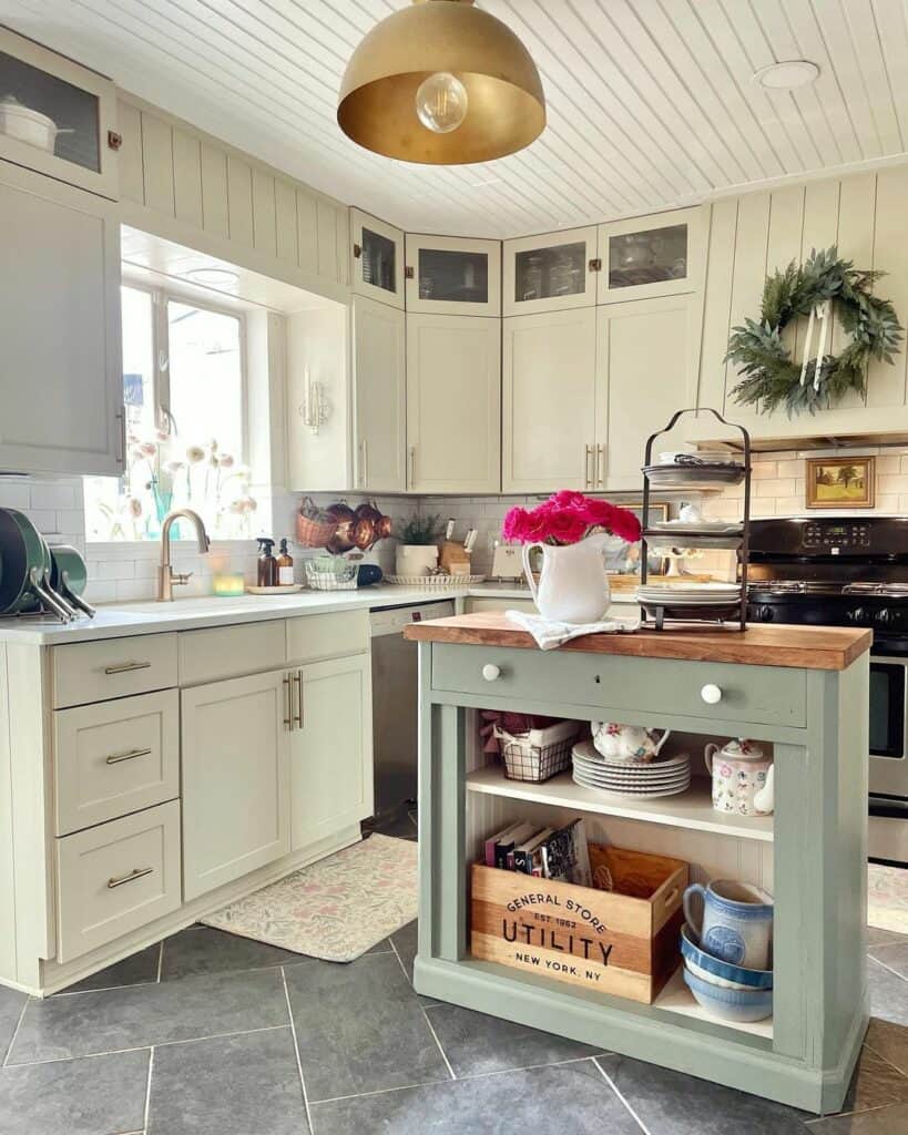 Accent Storage Island