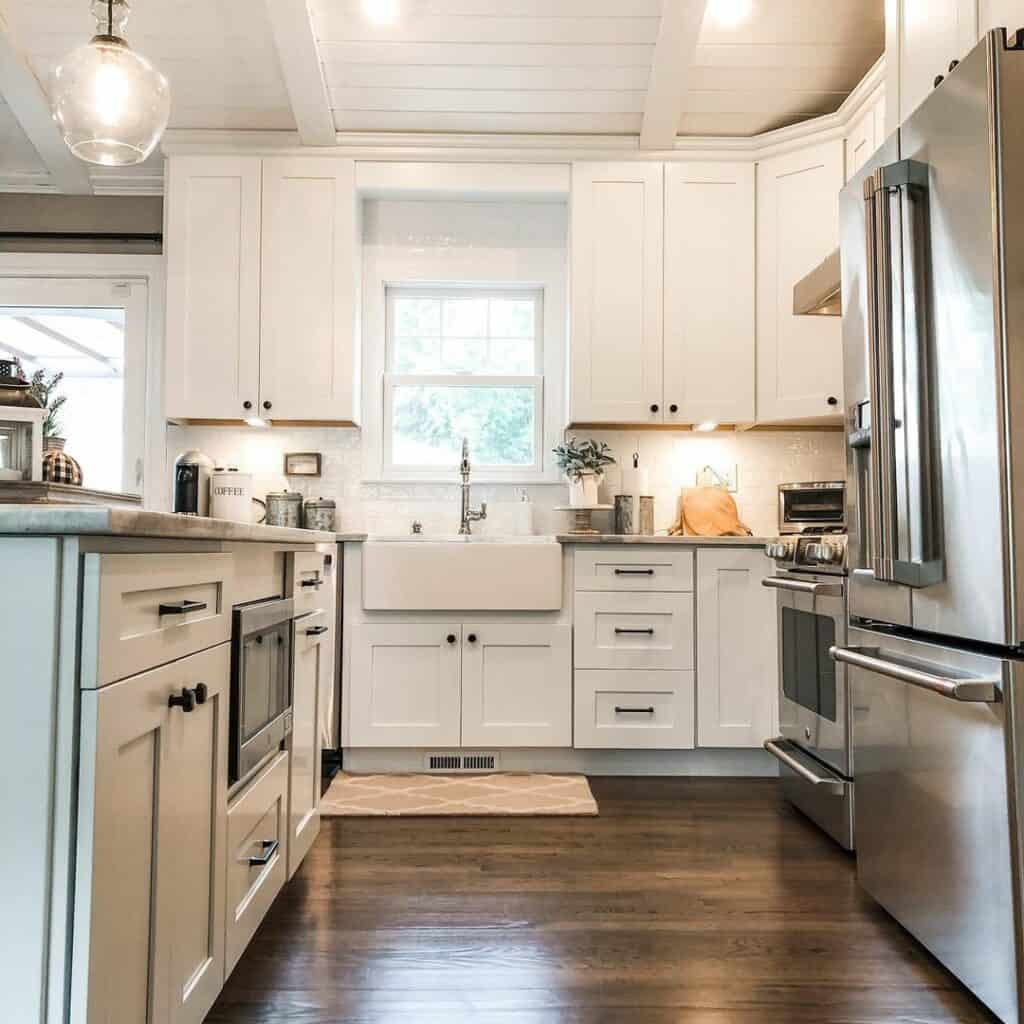 Adding Texture and Contrast to a White Kitchen