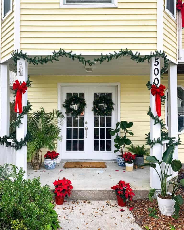 Classic Red and Green Christmas Decor