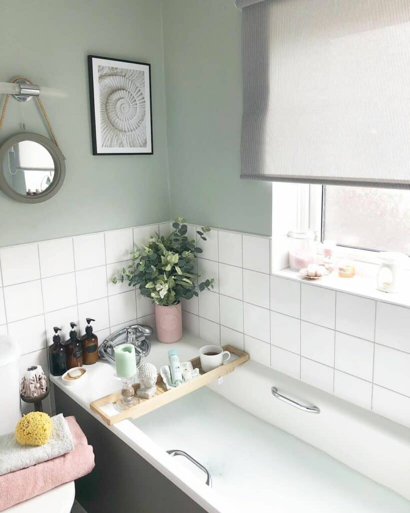 Fabulous Backsplash Ideas for a Bathtub - Soul & Lane