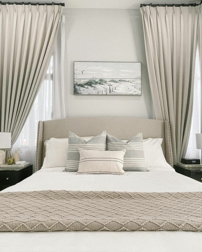 Grand Monochromatic Curtains