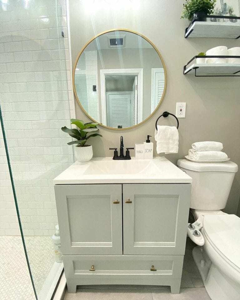 Perfectly Sized Vanity Saves Space