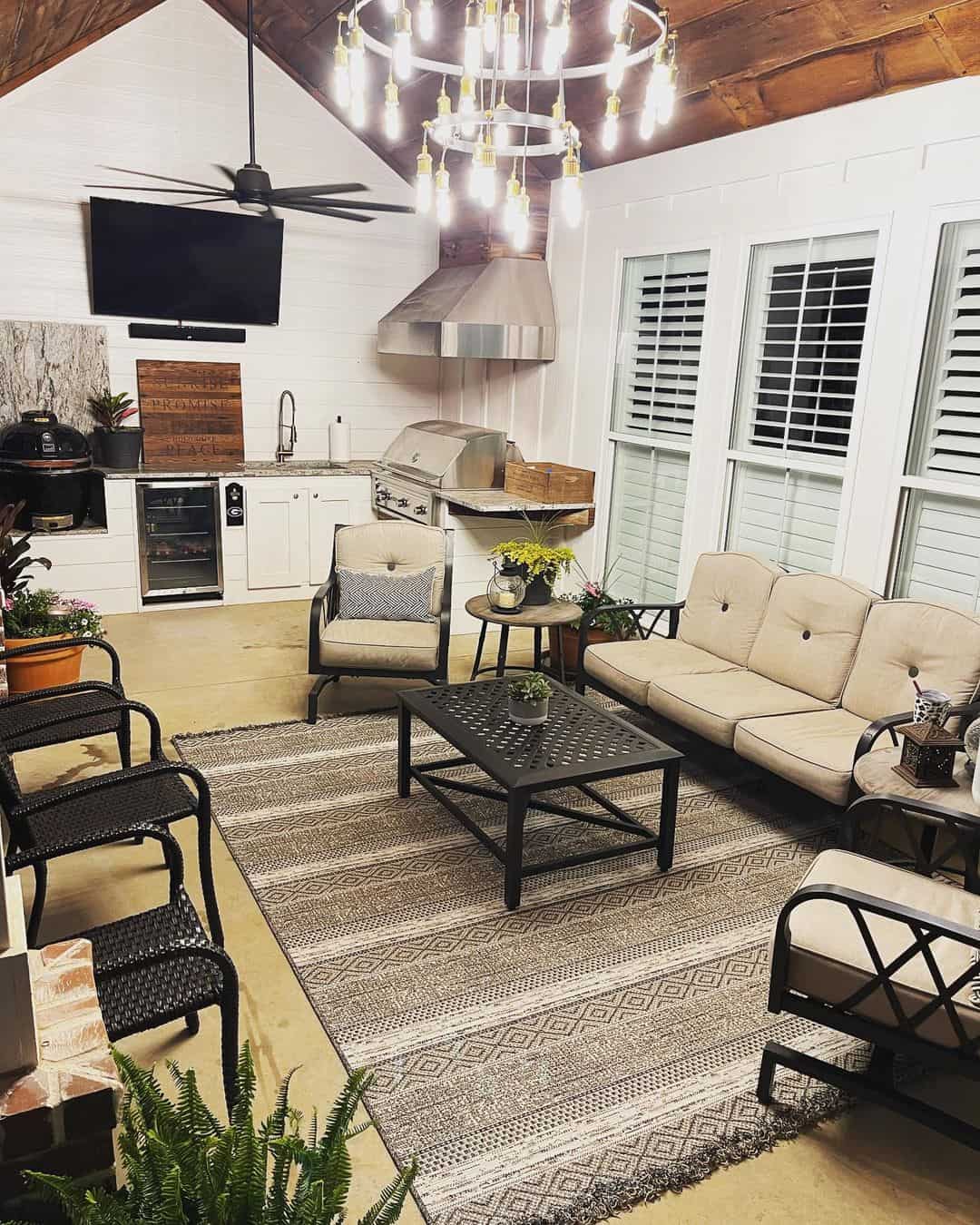 Rustic Style Maintained With a Wood Ceiling - Soul & Lane