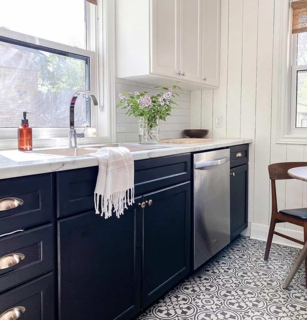 Subtle Upper Walls Complement Midnight Blue Cabinets