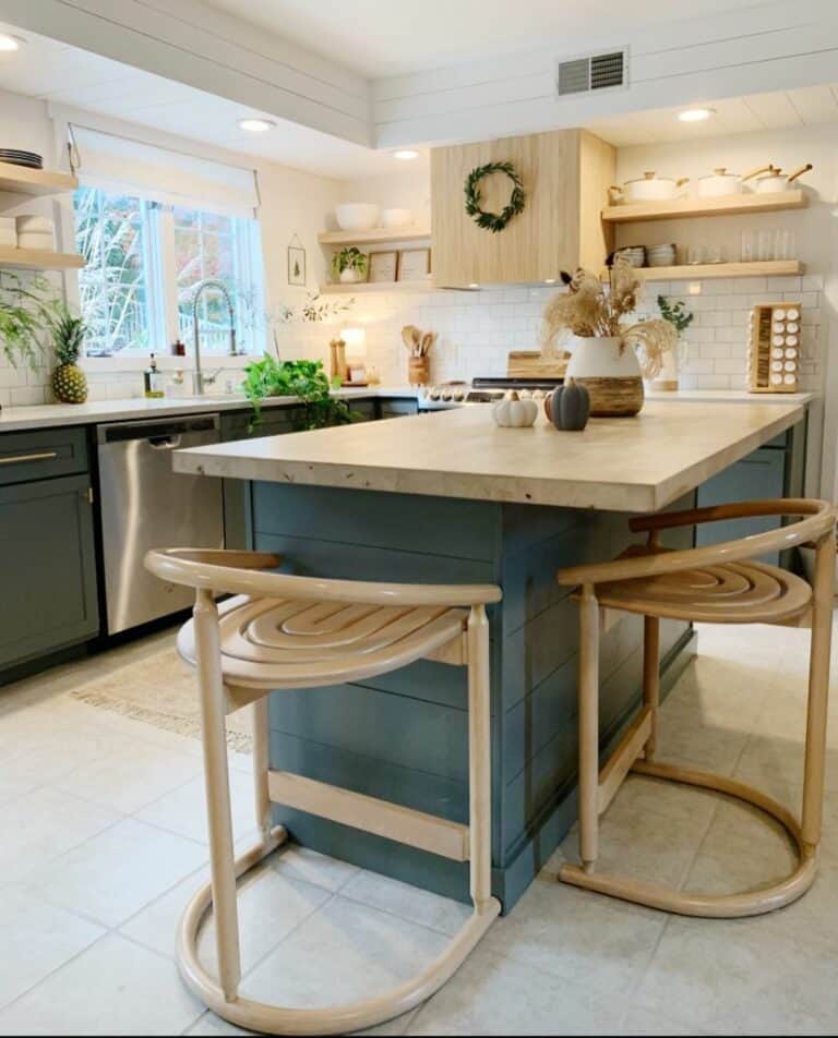 Tray Ceiling Borders a Shiplap Kitchen