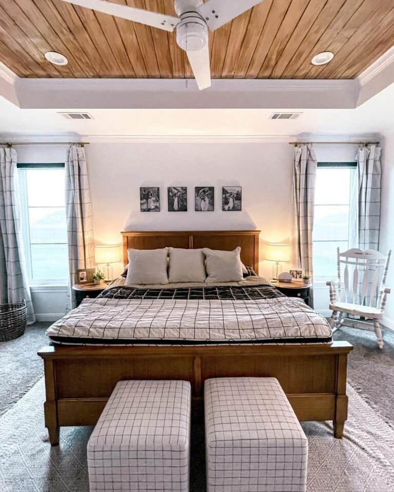 Wooden Plank Ceiling for a Cozy Bedroom