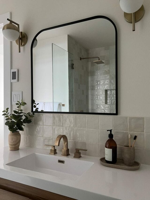 22 Small Modern Bathroom Ideas That Last - Soul & Lane