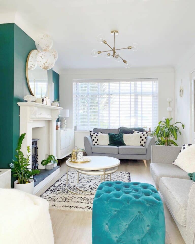 Blue-And-White Color Scheme
