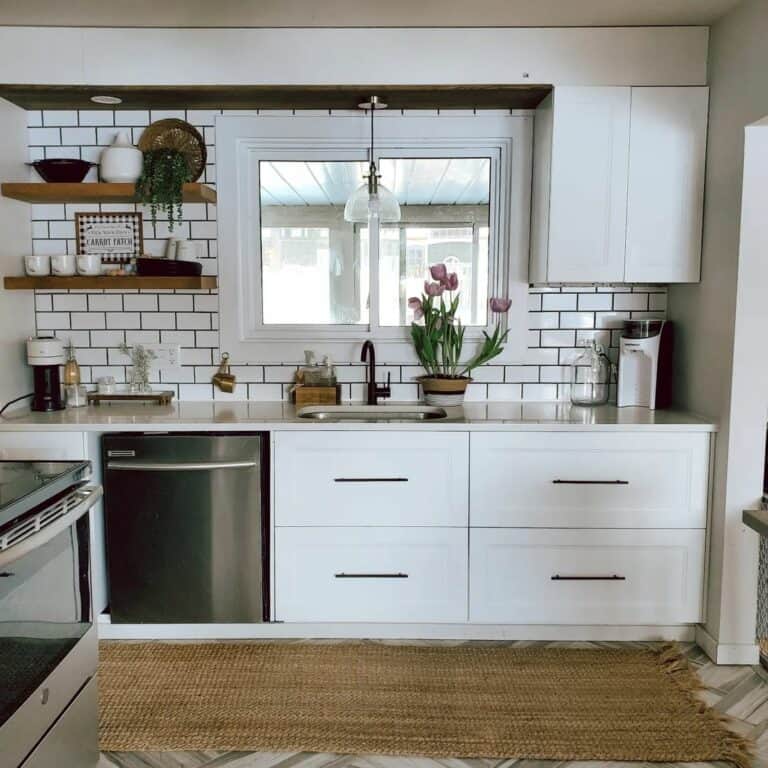 Roomy Lower Kitchen Cabinet Idea