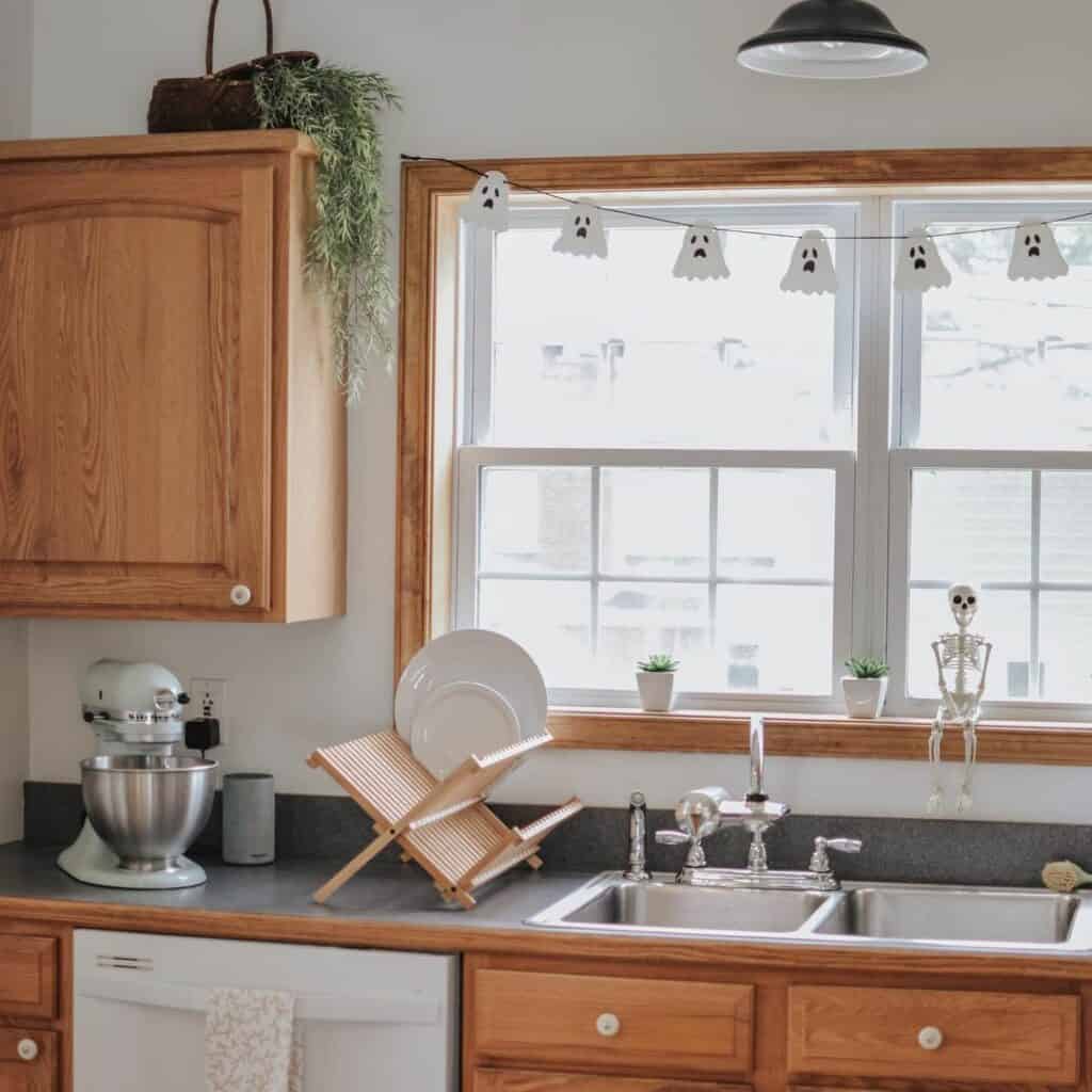Classic Touches in Charming Kitchen
