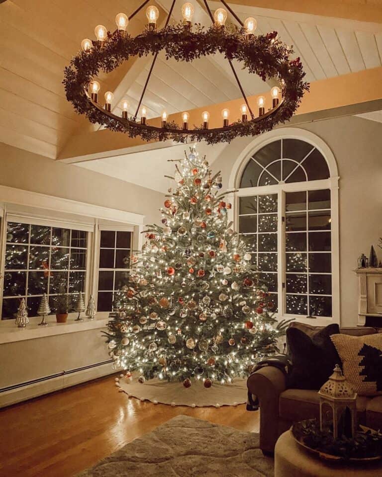 Gorgeous Lighting for a Grand Living Room