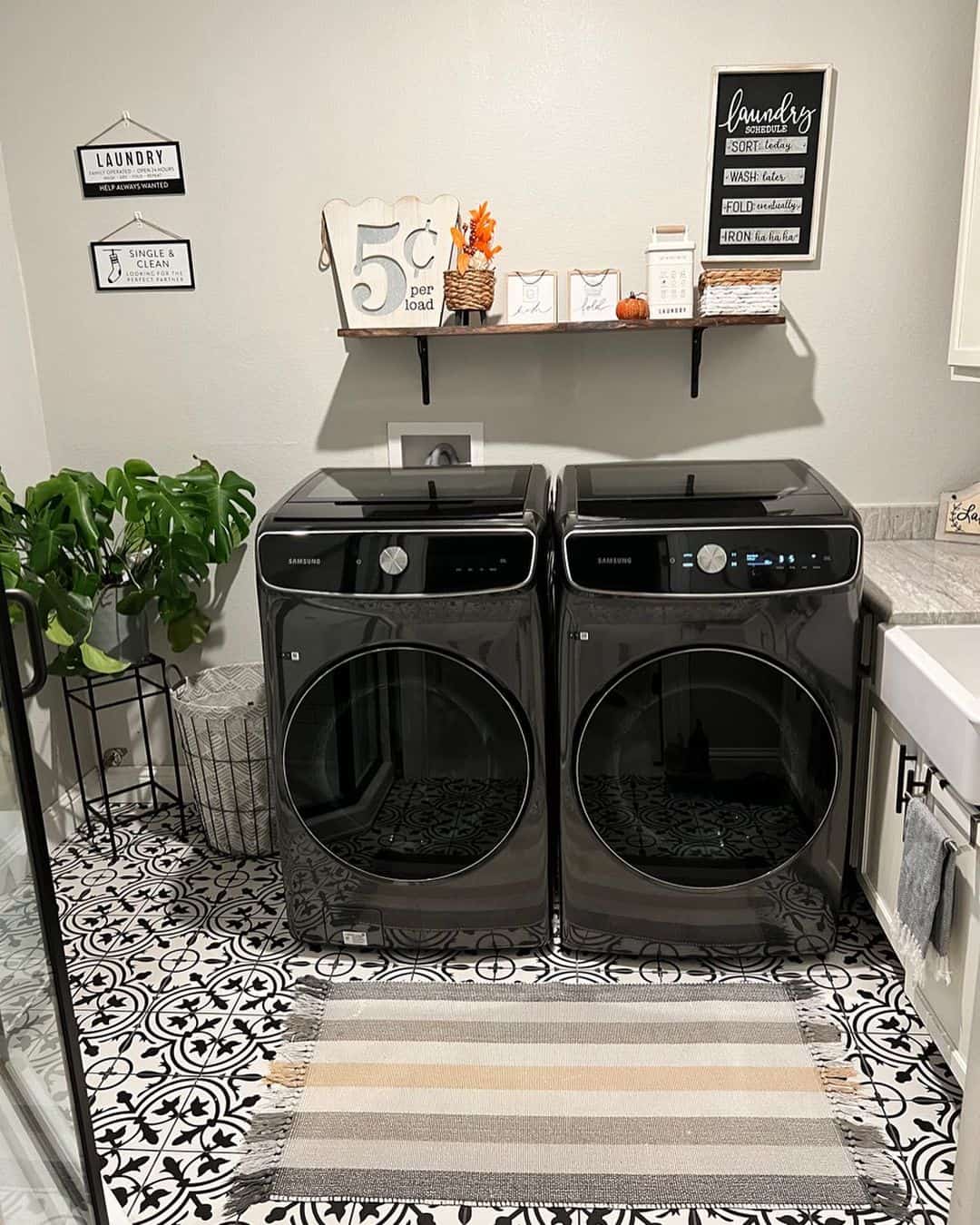 Images Of Black And White Laundry Rooms