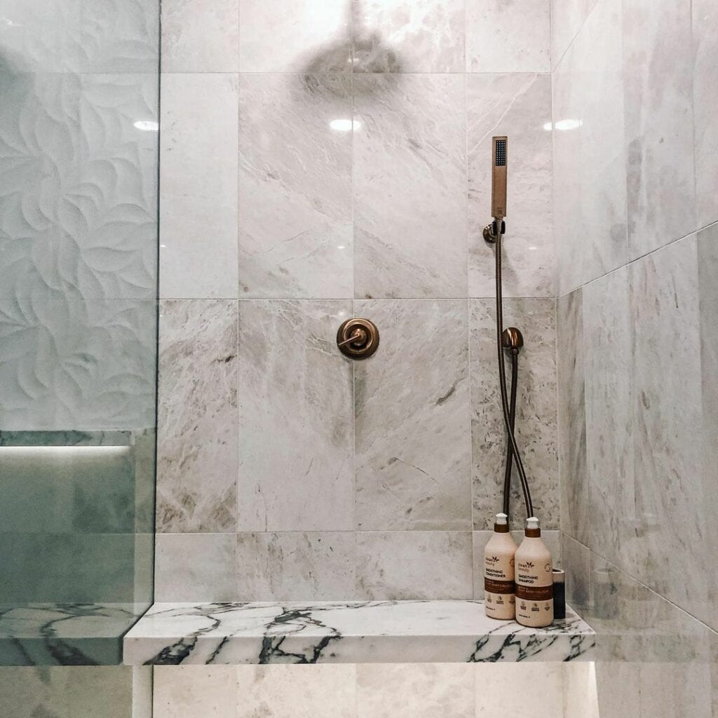 Shower Tiles With Natural Ambiance