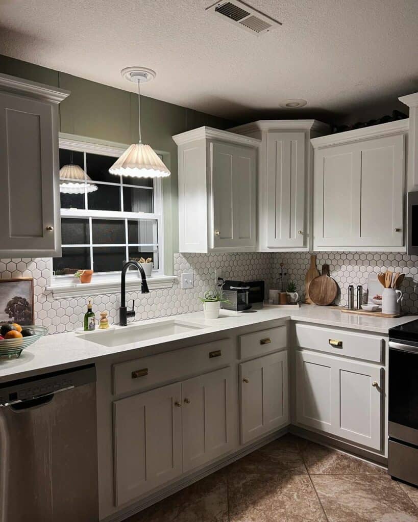 Tile Options to Enhance a Charming Kitchen